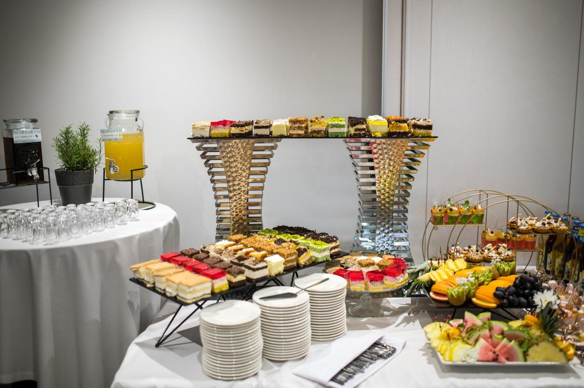 Hotel Paradiso Suchedniów 外观 照片